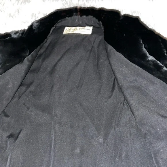 ❤️ Women’s VINTAGE MILTON L. GUMBERT PORTLAND, OREGON Glossy Fur Jacket Soft - Picture 9 of 12